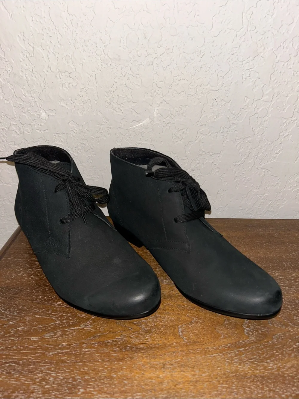 Munro Slip On Lace Up Leather Ankle Bootie Boot Shoes